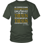 "As if she were the sun" Unisex T-Shirt - Gifts For Reading Addicts