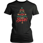 "The magic of books" Women's Fitted T-shirt - Gifts For Reading Addicts