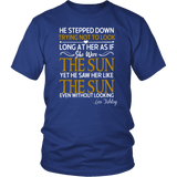 "As if she were the sun" Unisex T-Shirt - Gifts For Reading Addicts