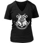 The Hogwarts Crest V-neck - Gifts For Reading Addicts